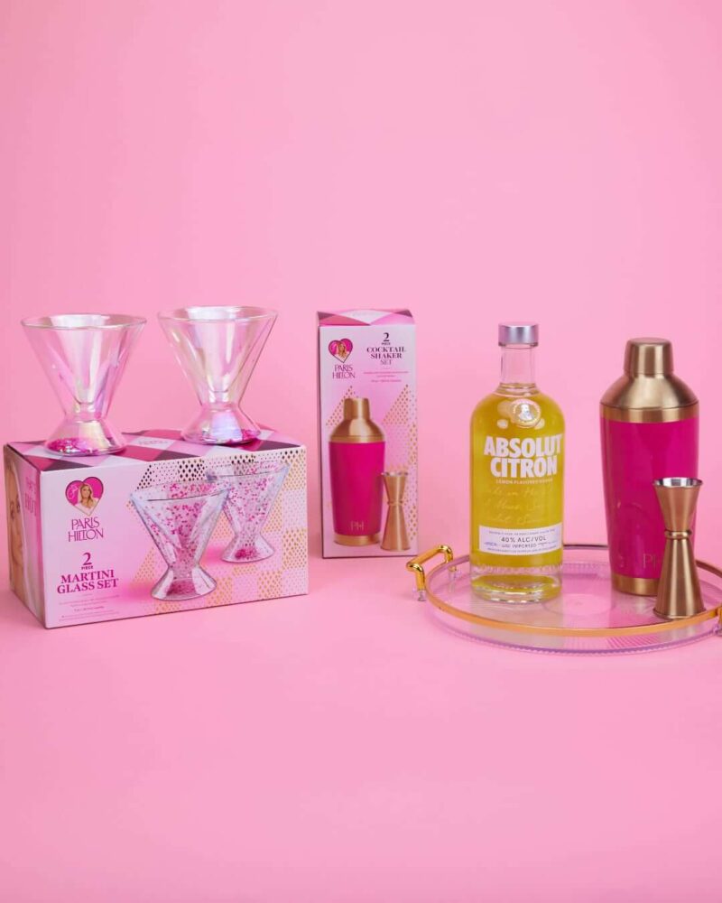 Absolut’s New Collab with Paris Hilton Celebrates the Iconic Cosmo ...