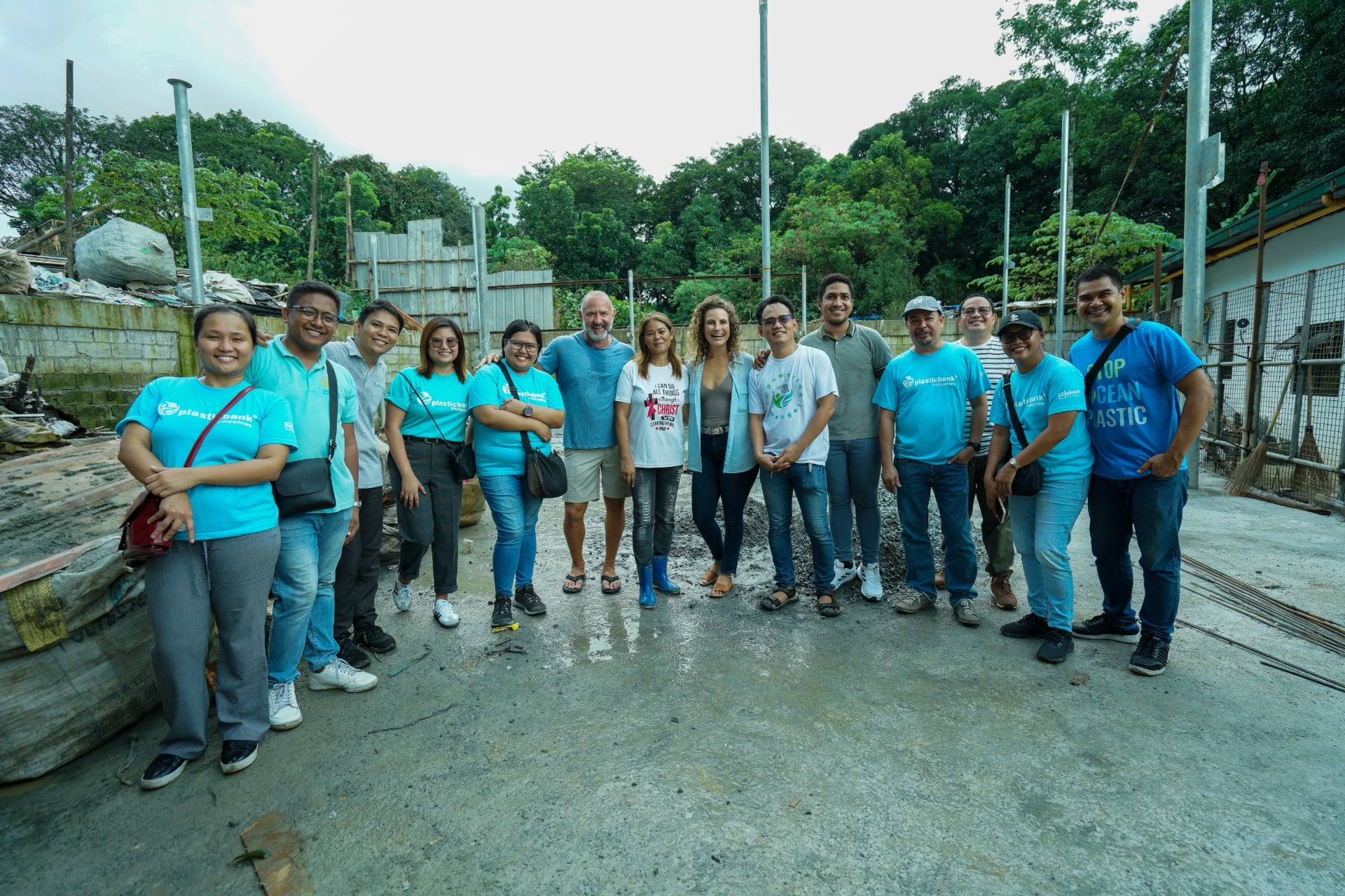 Plastic Bank crew